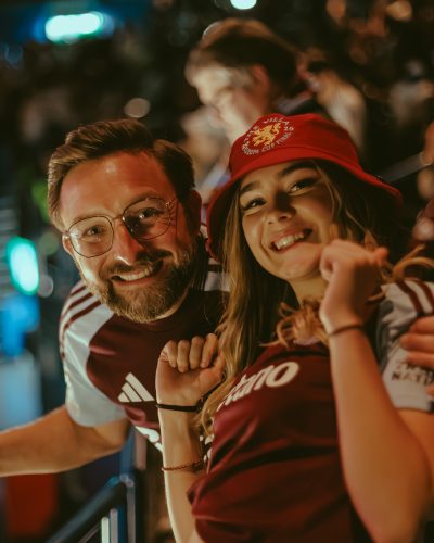 Fanzone 200526-108